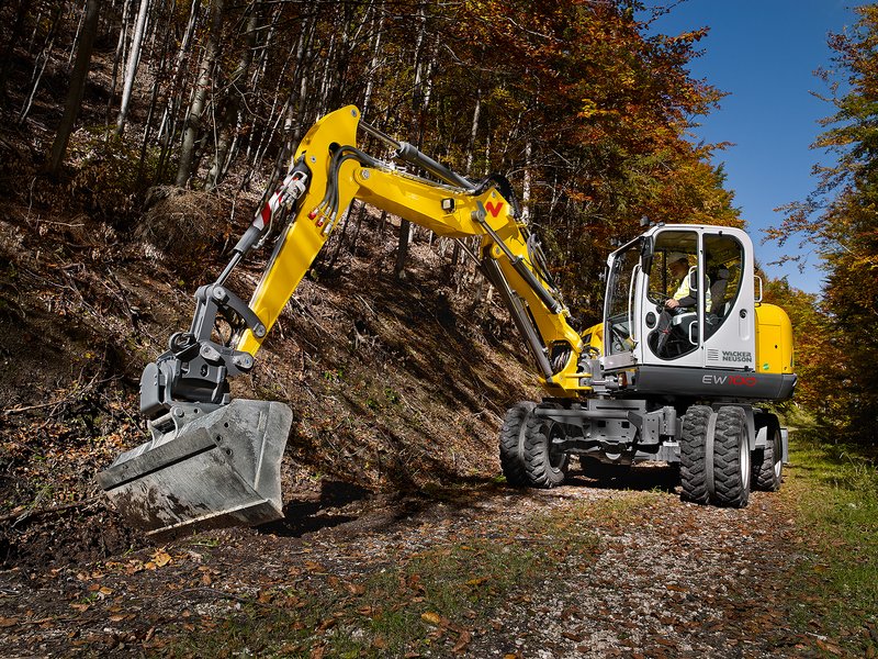 Earthmoving equipment Brisbane